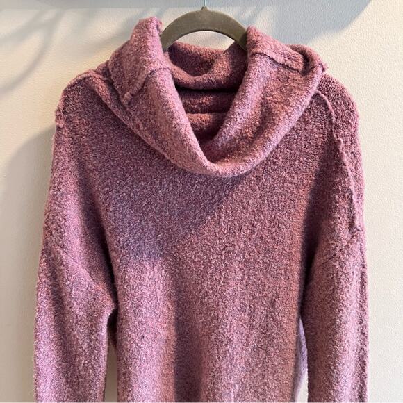 Free People Lavender Stormy Fuzzy Cowl-Neck Sweater Size M - Picture 3 of 8